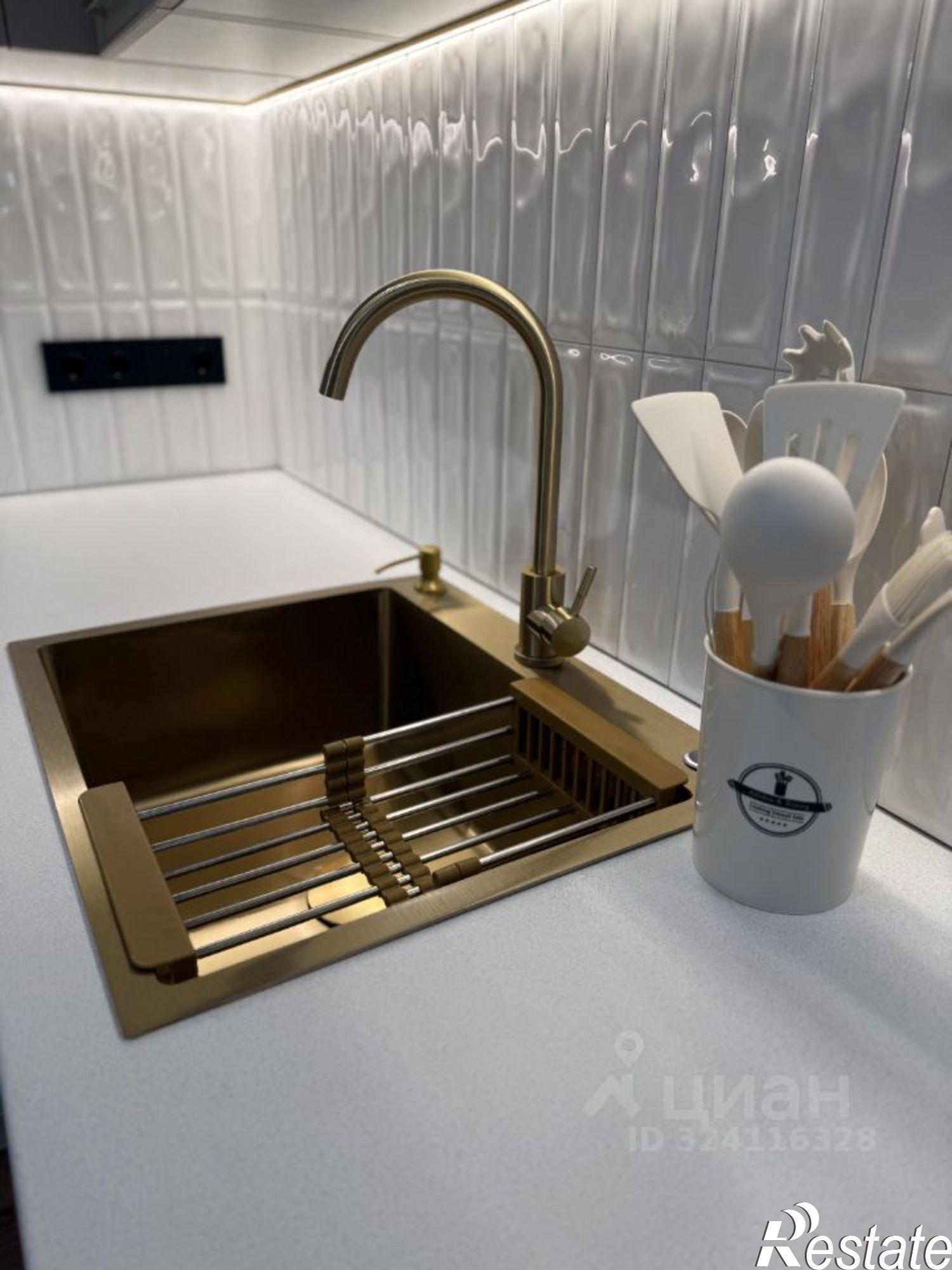 Сдать квартиру за 60 000 рублей на 30-я линия, 72