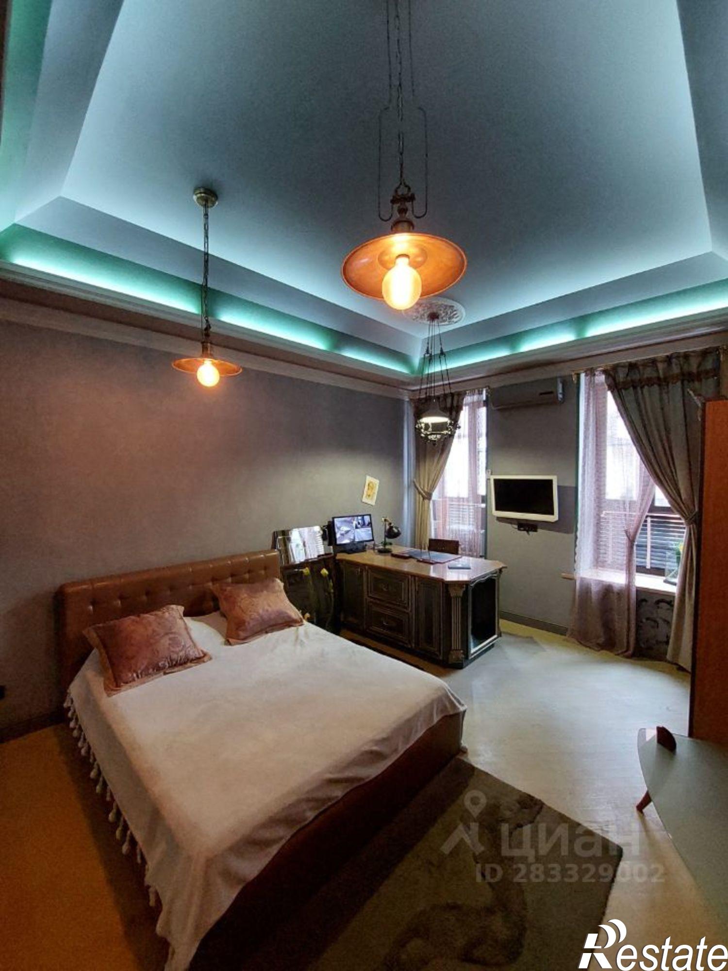 Сдать квартиру за 45 000 рублей на Петровская улица, 2/26