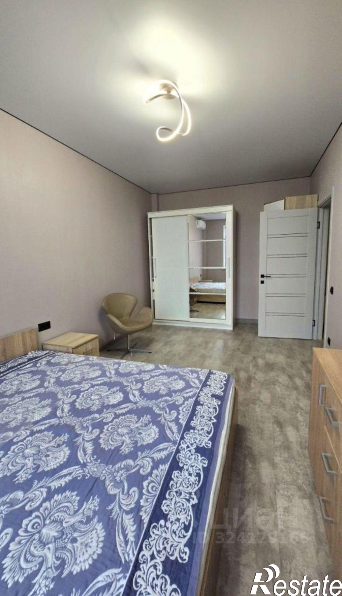 Сдать квартиру за 60 500 рублей на 26-я линия, 35/1