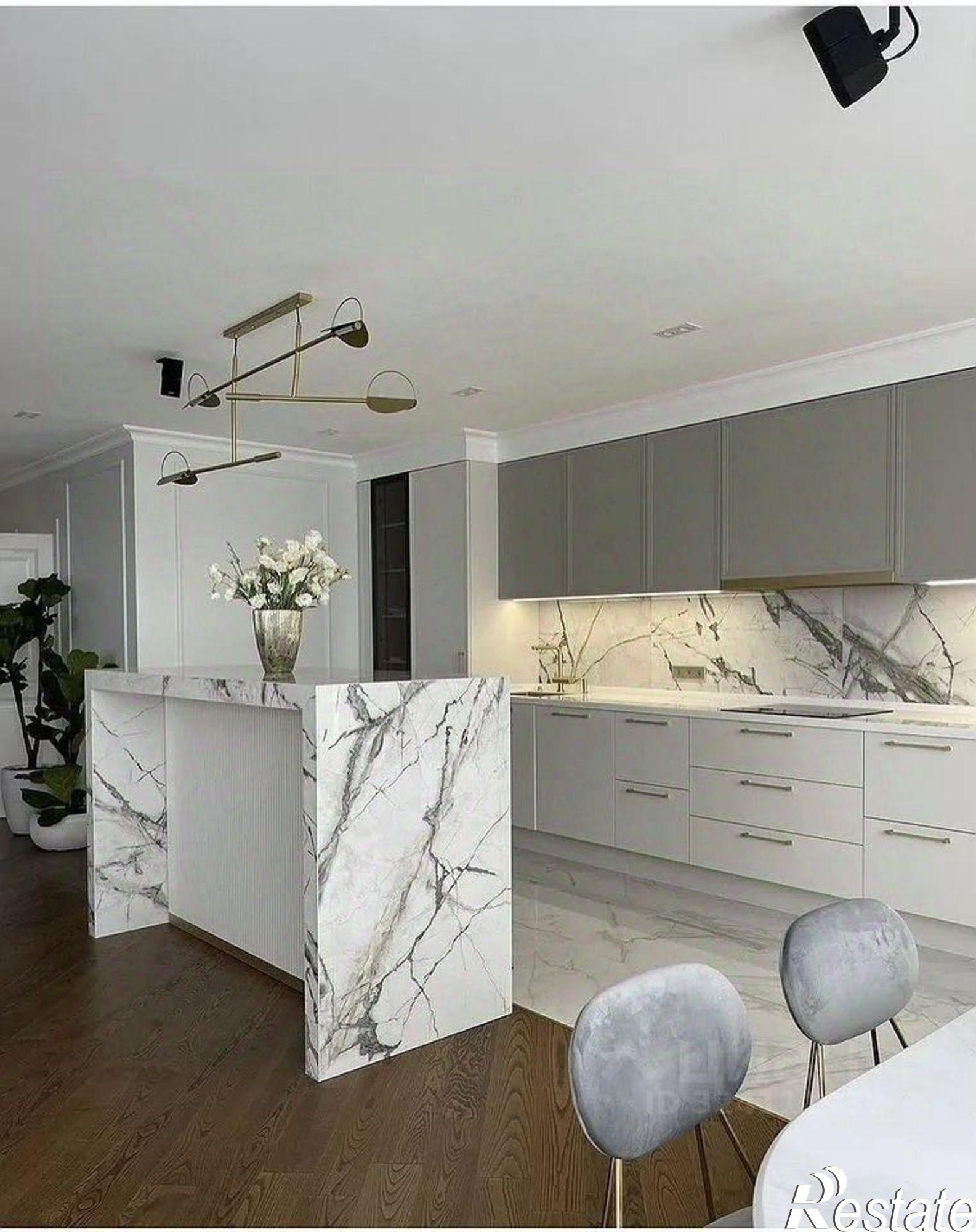 Купить квартиру за 33 000 000 рублей на улица Шаумяна, 30