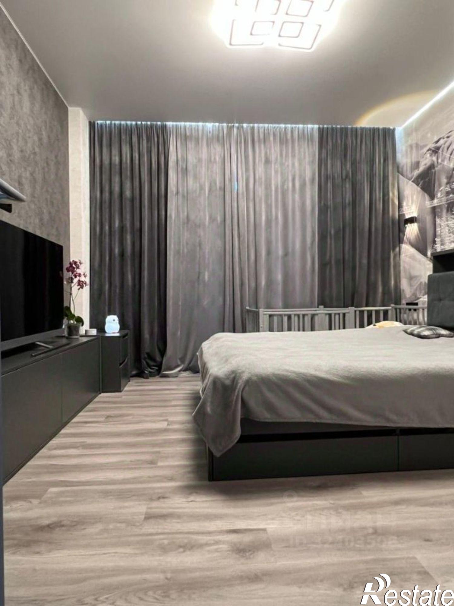 Купить квартиру за 14 500 000 рублей на Доломановский переулок, 57