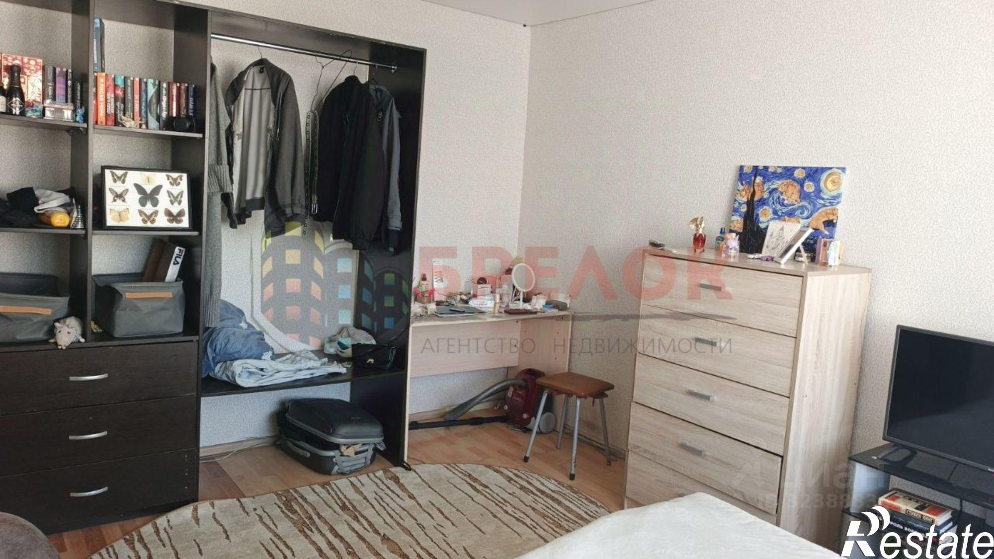 Купить квартиру за 2 830 000 рублей на Вятская улица, 112/2