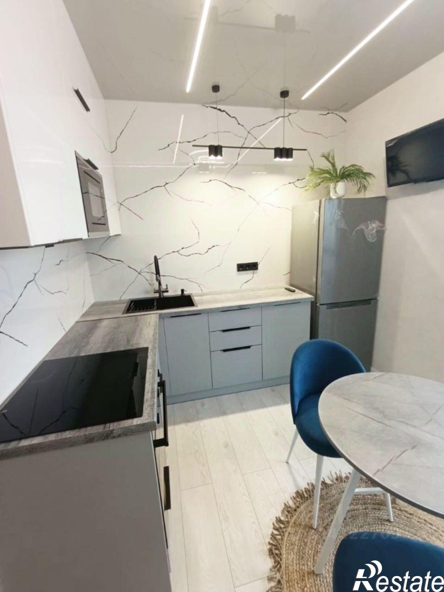 Купить квартиру за 6 100 000 рублей на проспект Солженицына, 15/1 с1