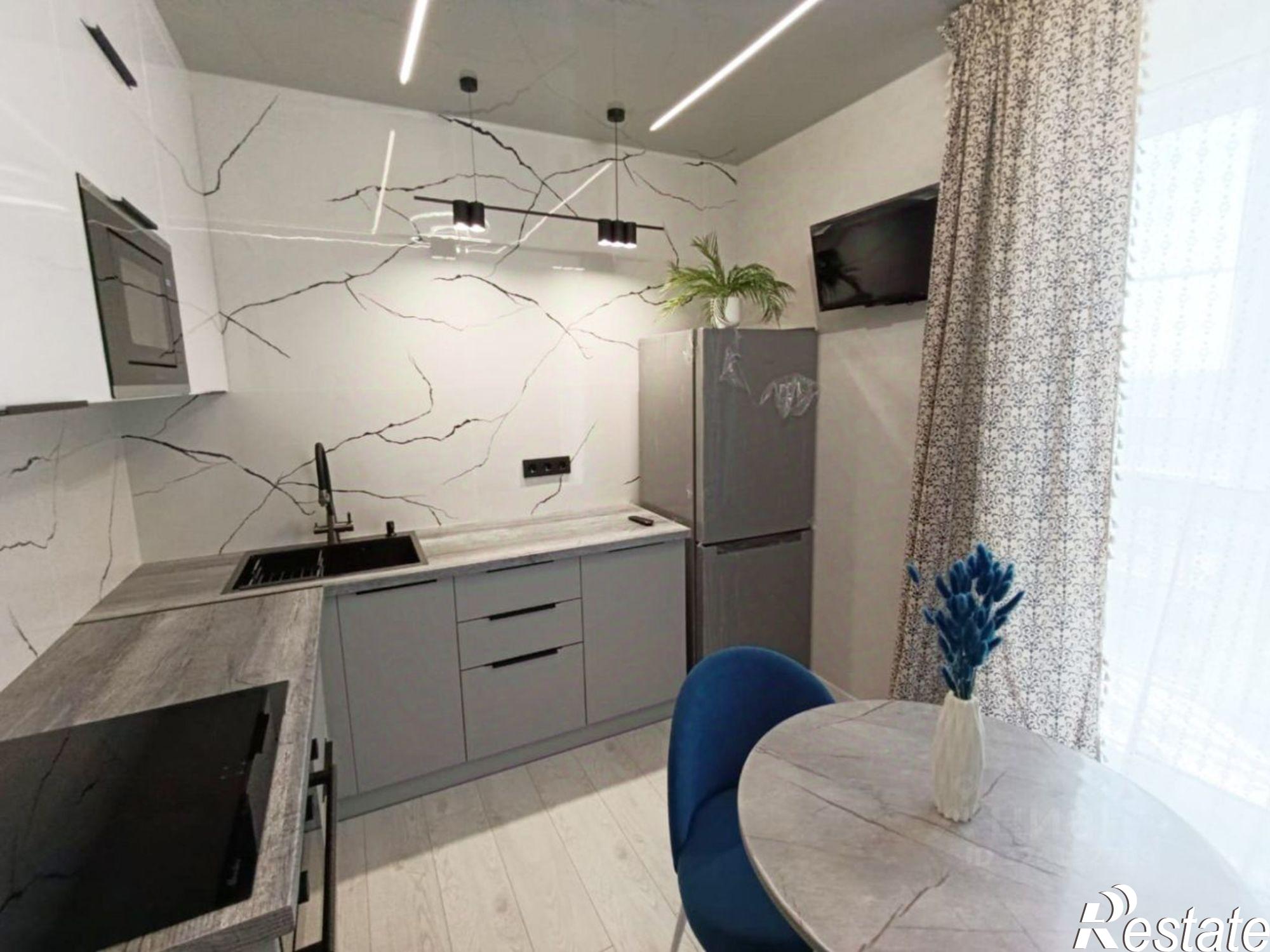 Купить квартиру за 6 100 000 рублей на проспект Солженицына, 15/1 с1