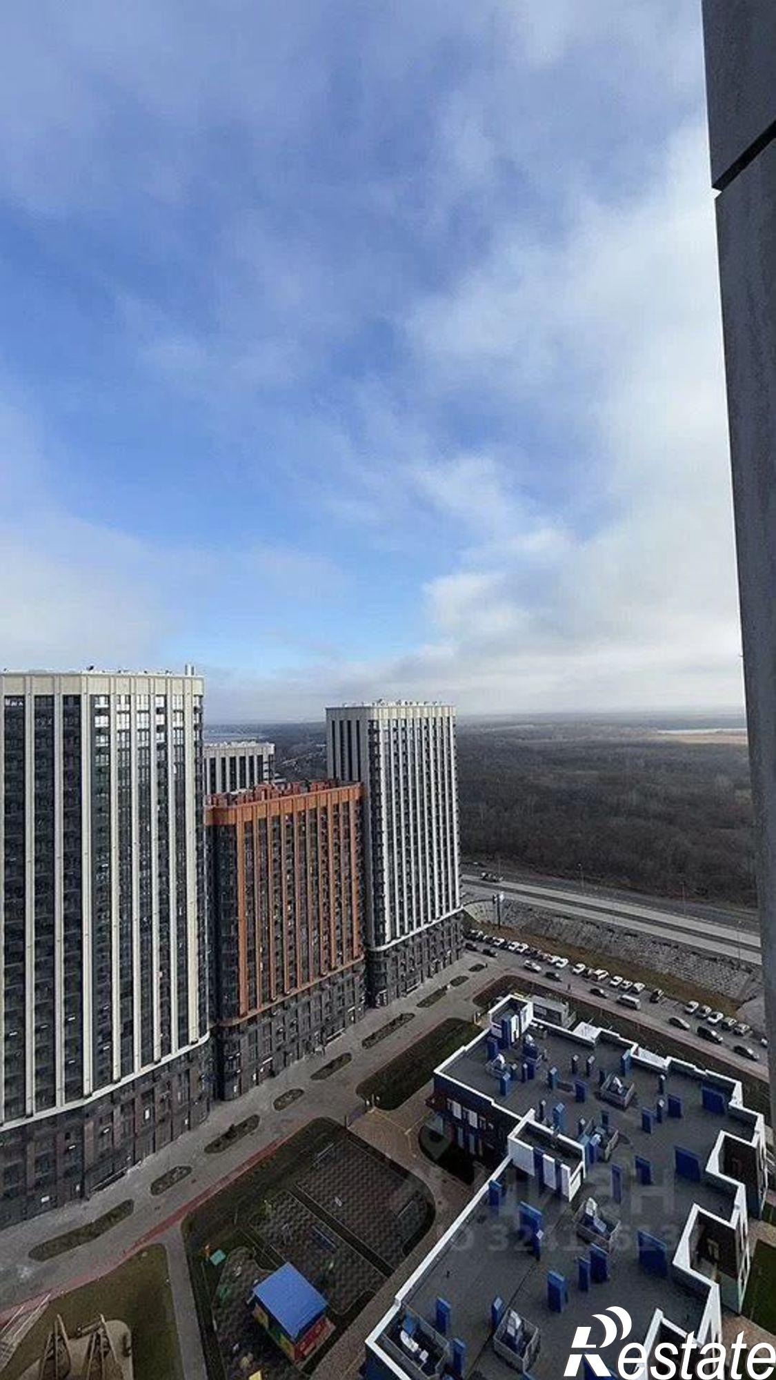 Купить квартиру за 5 300 000 рублей на улица Бориса Слюсаря, 23 с2