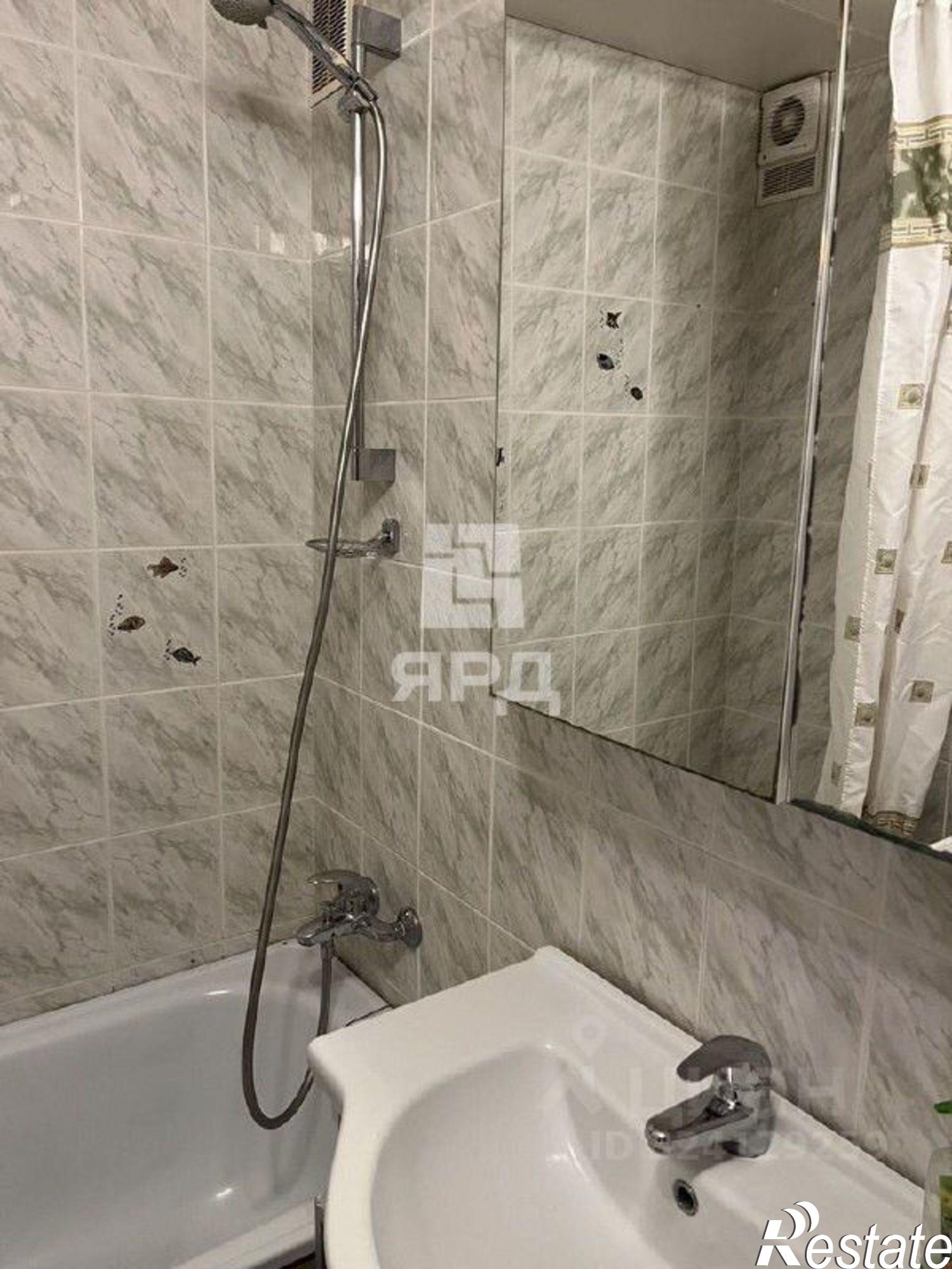 Купить квартиру за 4 128 800 рублей на проспект Королёва, 2