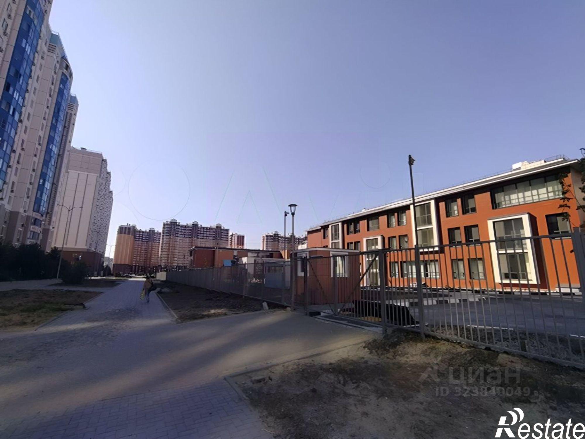 Купить квартиру за 4 400 000 рублей на пр-кт Маршала Жукова, 36/5