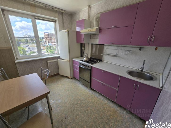 2-комн квартира проспект Королёва, 22/30,  д. 22/30