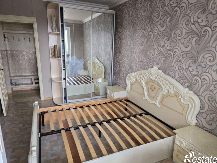 2-комн квартира проспект Королёва, 22/30,  д. 22/30