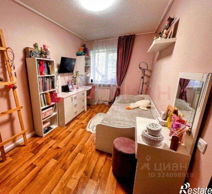 2-комн квартира проспект Шолохова, 214/2,  д. 214/2