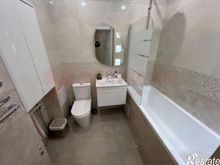 1-комн квартира б-р Комарова, 1б,  д. 1б