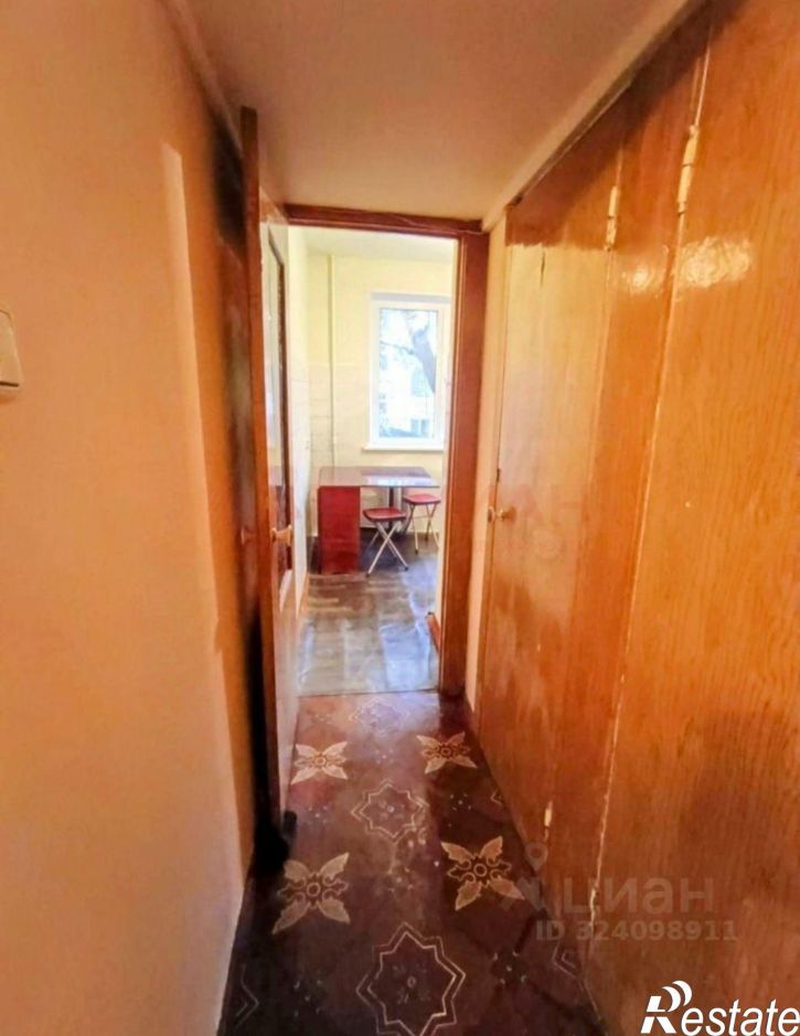 2-комн квартира пр-кт 40-летия Победы, 67,  д. 67