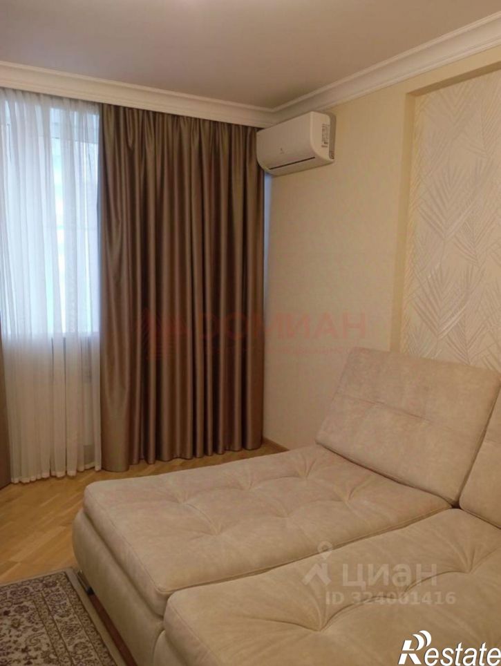 2-комн квартира проспект Космонавтов, 35/20б,  д. 35/20б