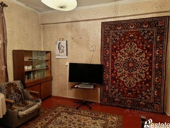 2-комн квартира Соборный пер, 100,  д. 100