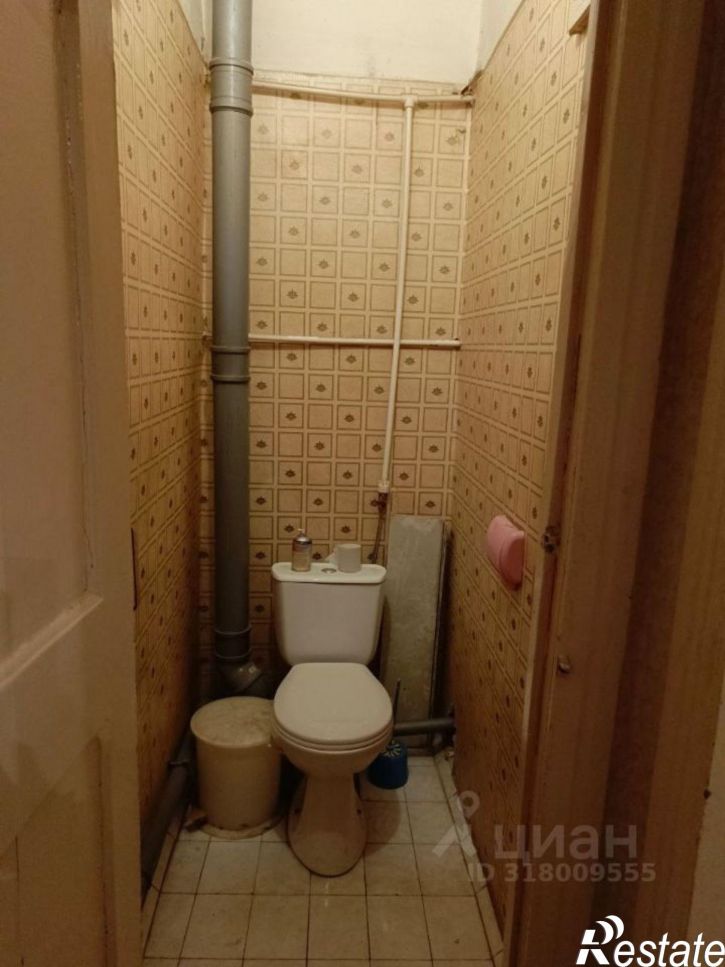 2-комн квартира Соборный пер, 100,  д. 100