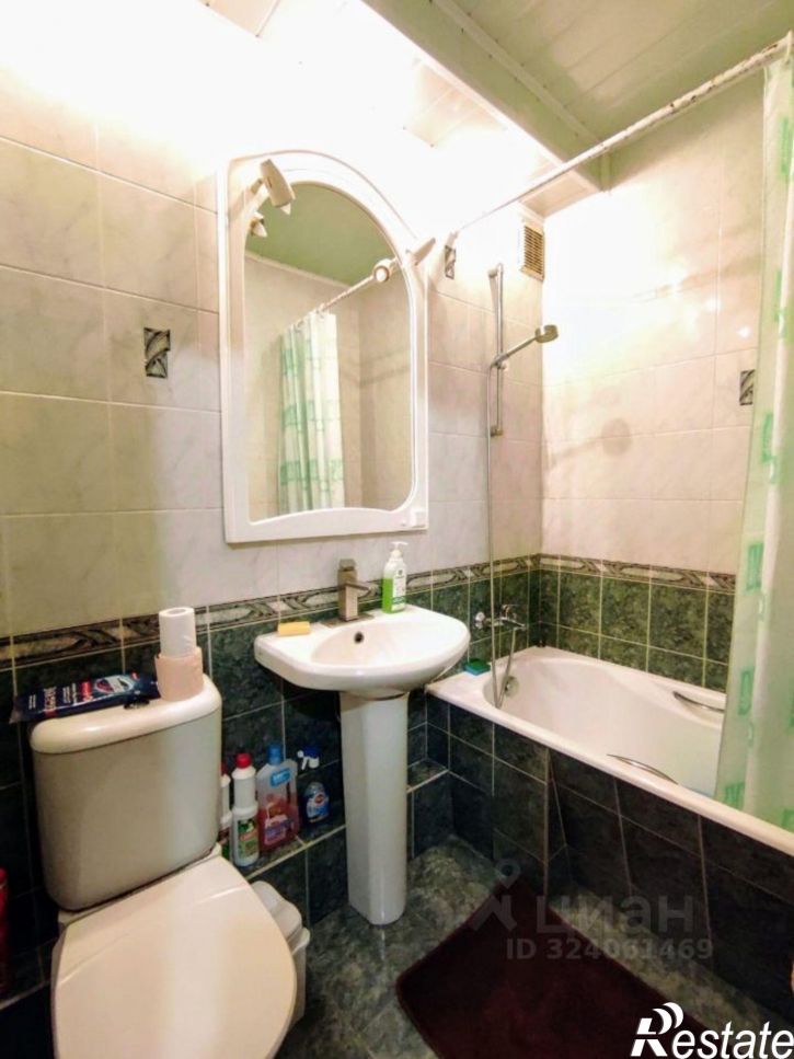 2-комн квартира улица Висаитова, 10/9,  д. 10/9