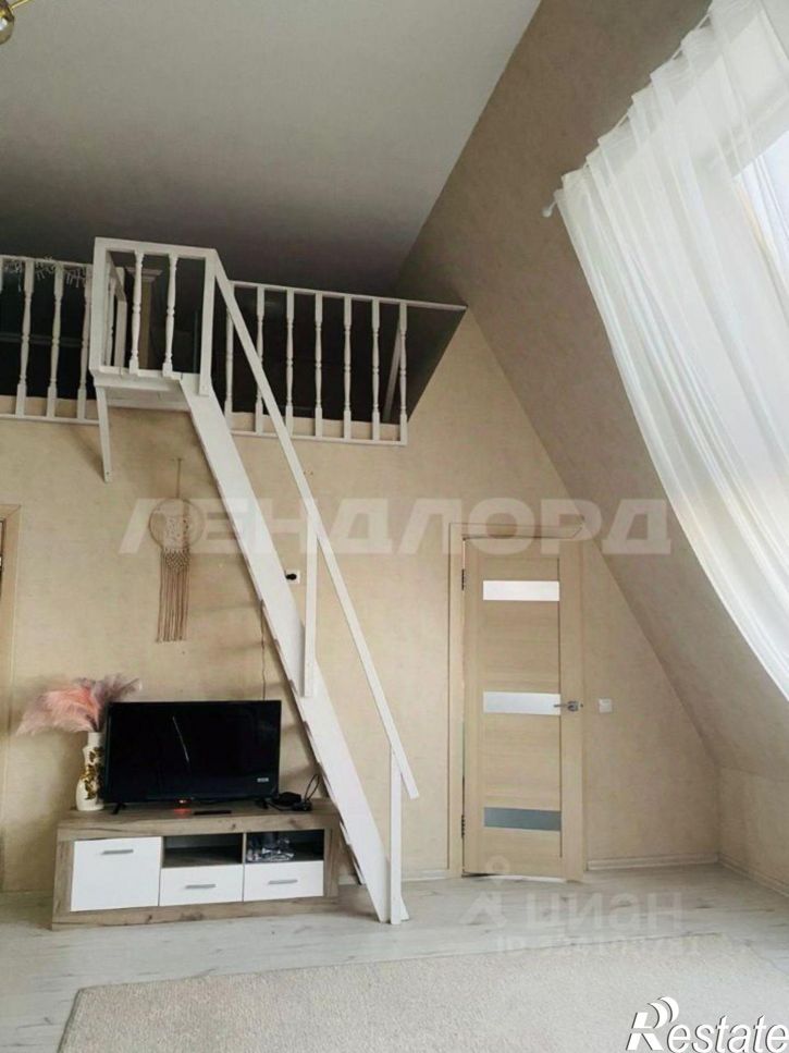 2-комн квартира проспект Космонавтов, 44,  д. 44