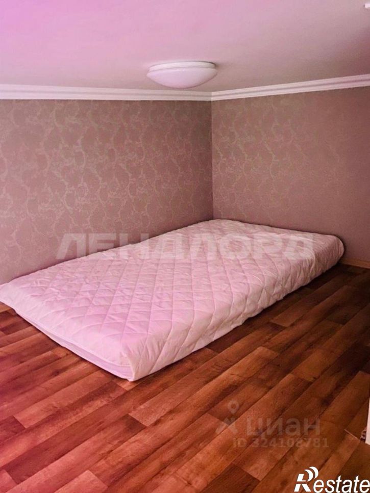 2-комн квартира проспект Космонавтов, 44,  д. 44