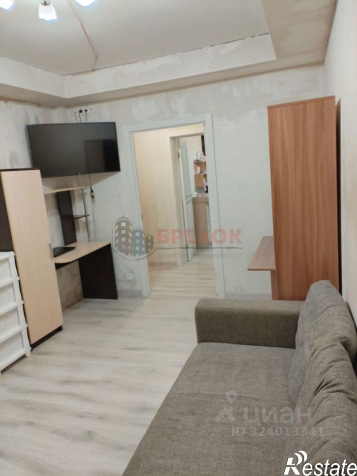3-комн квартира улица Туполева, 20,  д. 20