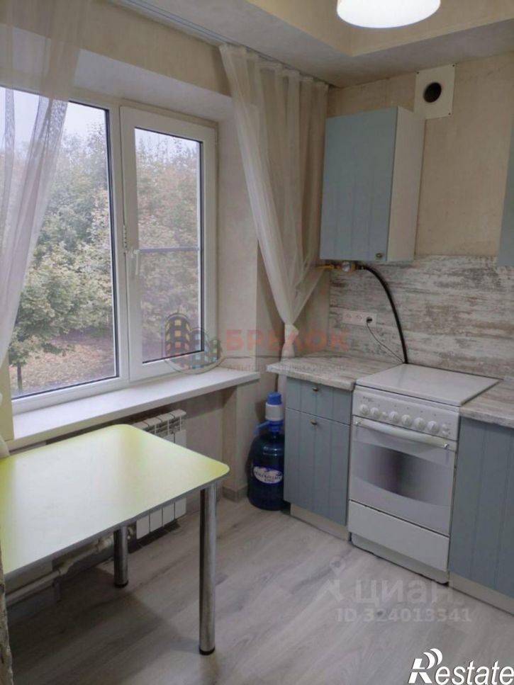 3-комн квартира улица Туполева, 20,  д. 20