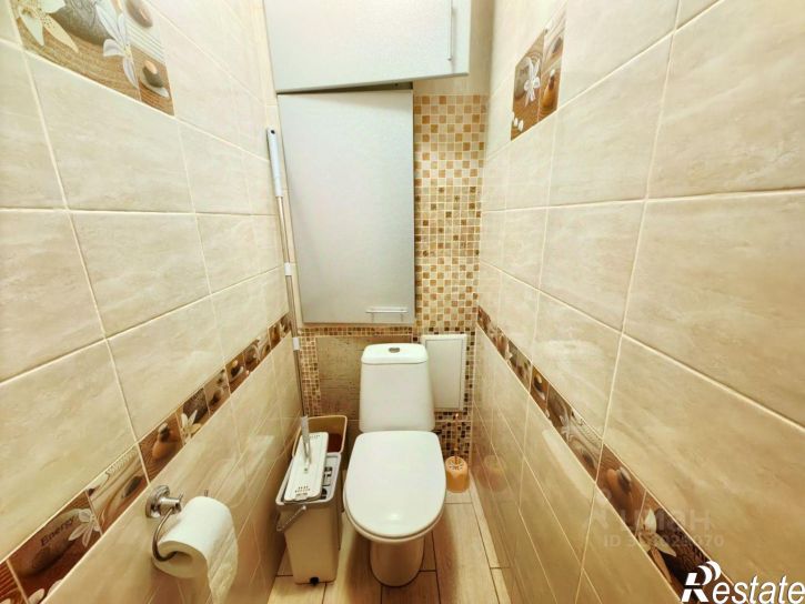 2-комн квартира пр-кт 40-летия Победы, 81,  д. 81