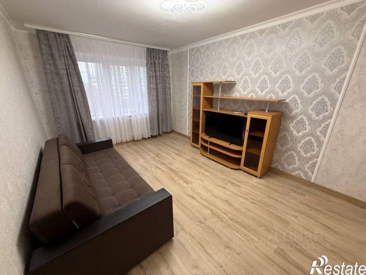 2-комн квартира улица Жмайлова, 13,  д. 13