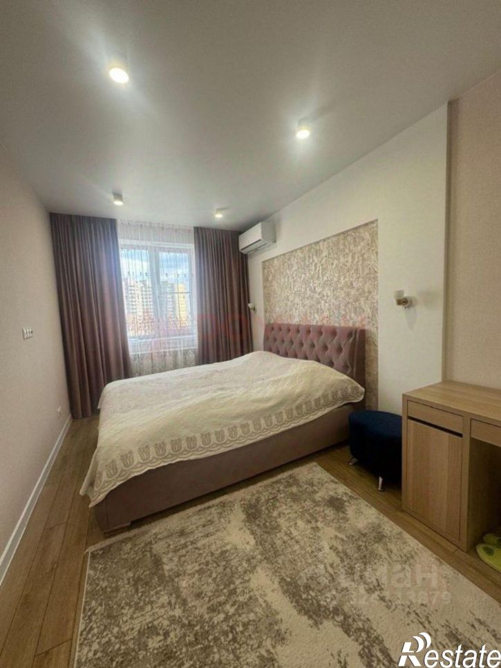 2-комн квартира улица Зорге, 11/1,  д. 11/1