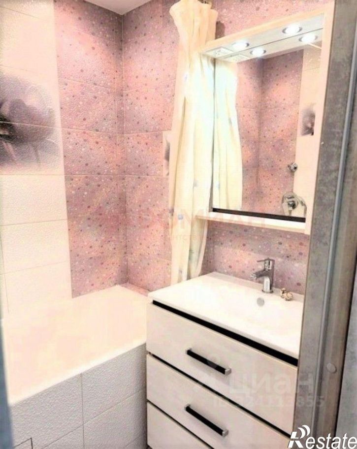 2-комн квартира ул Зорге, 52,  д. 52