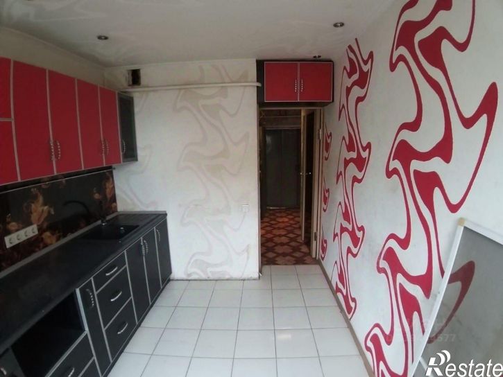 2-комн квартира проспект Космонавтов, 33,  д. 33