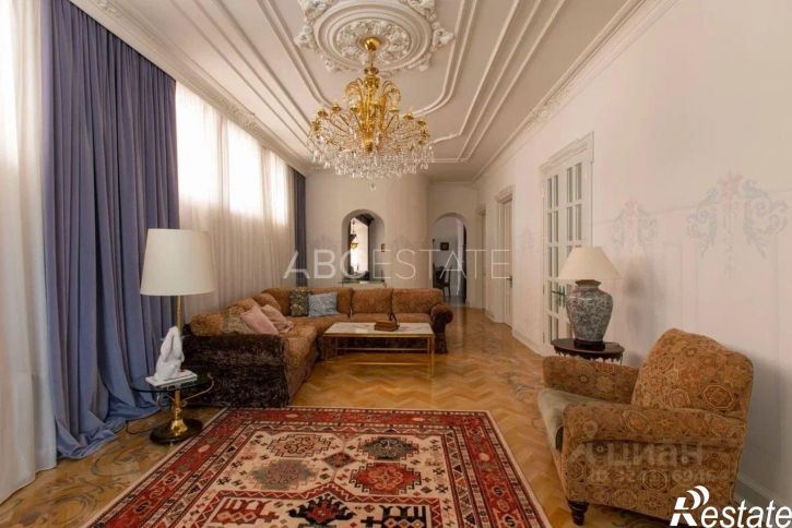 6-комн квартира ул Пушкинская, 81а,  д. 81а