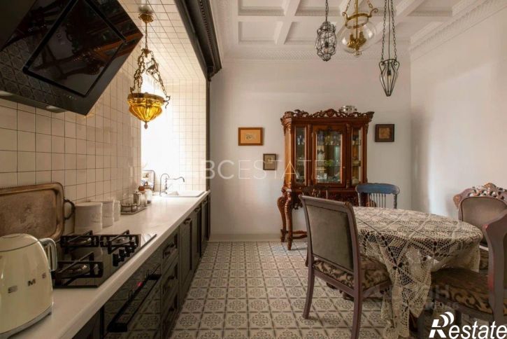 6-комн квартира ул Пушкинская, 81а,  д. 81а