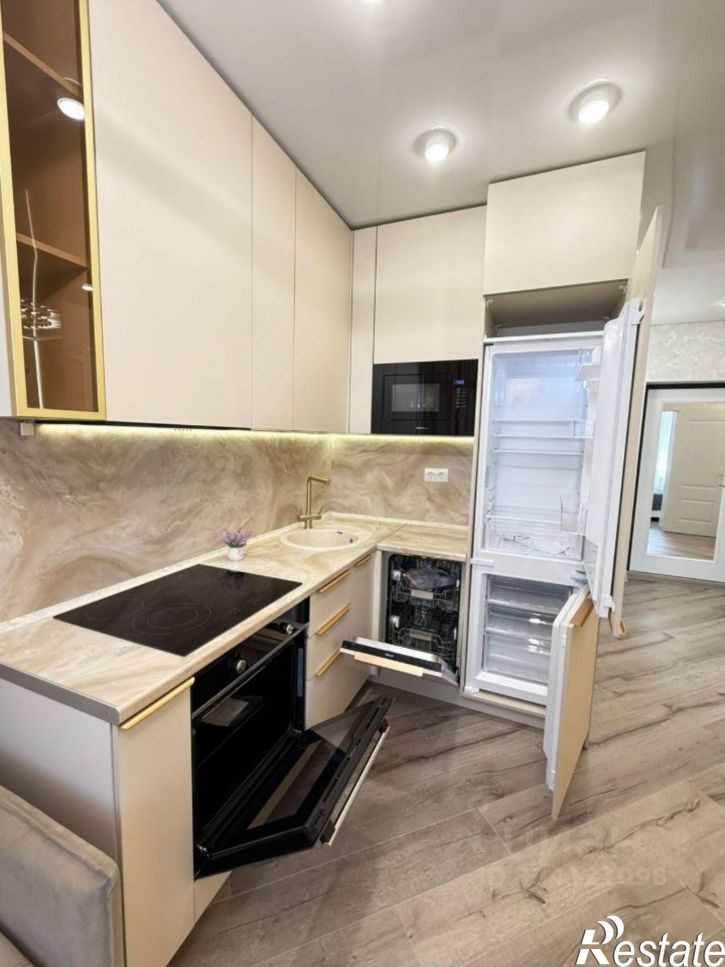 2-комн квартира улица Нансена, 143,  д. 143