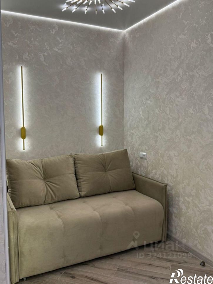 2-комн квартира улица Нансена, 143,  д. 143