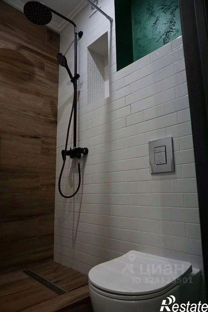 3-комн квартира Доломановский пер, 19,  д. 19