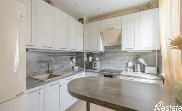 2-комн квартира ул Тамбовская, 18,  д. 18