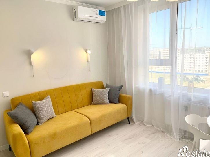 2-комн квартира улица Ткачёва, 25