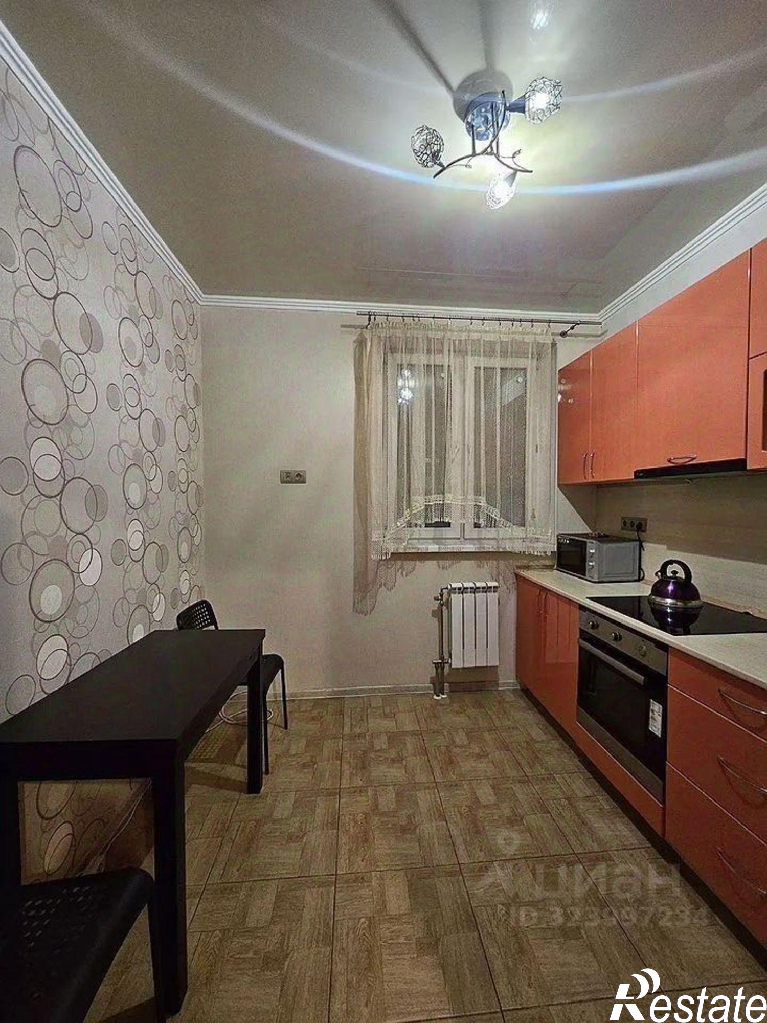 Сдать квартиру за 28 000 рублей на Орбитальная улица, 15