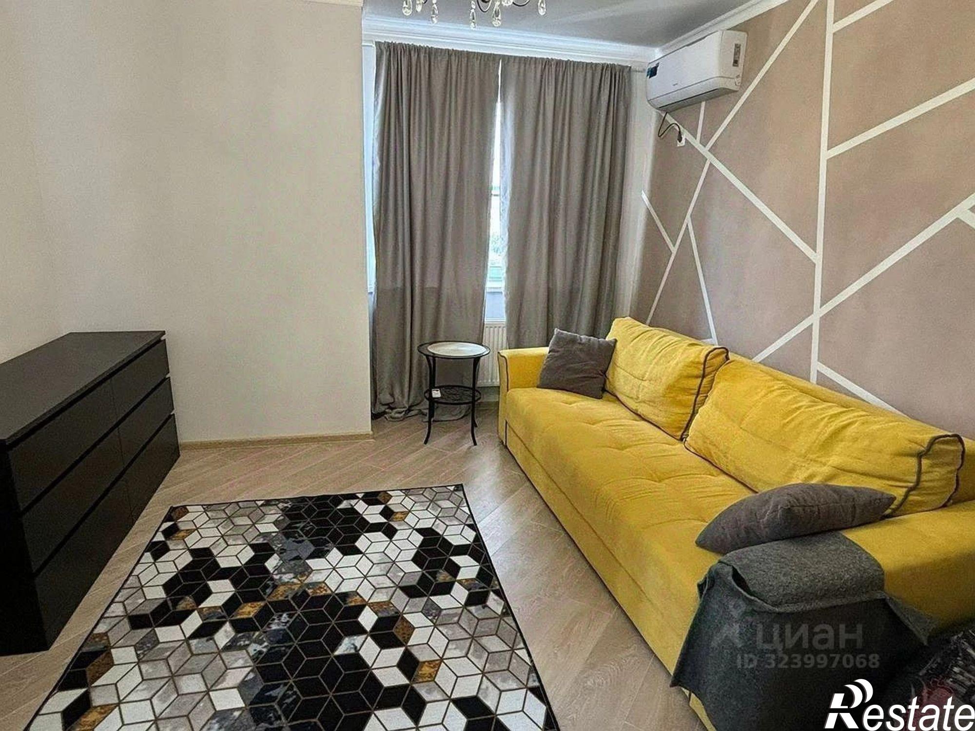 Сдать квартиру за 38 000 рублей на бульвар Комарова, 20В/9А