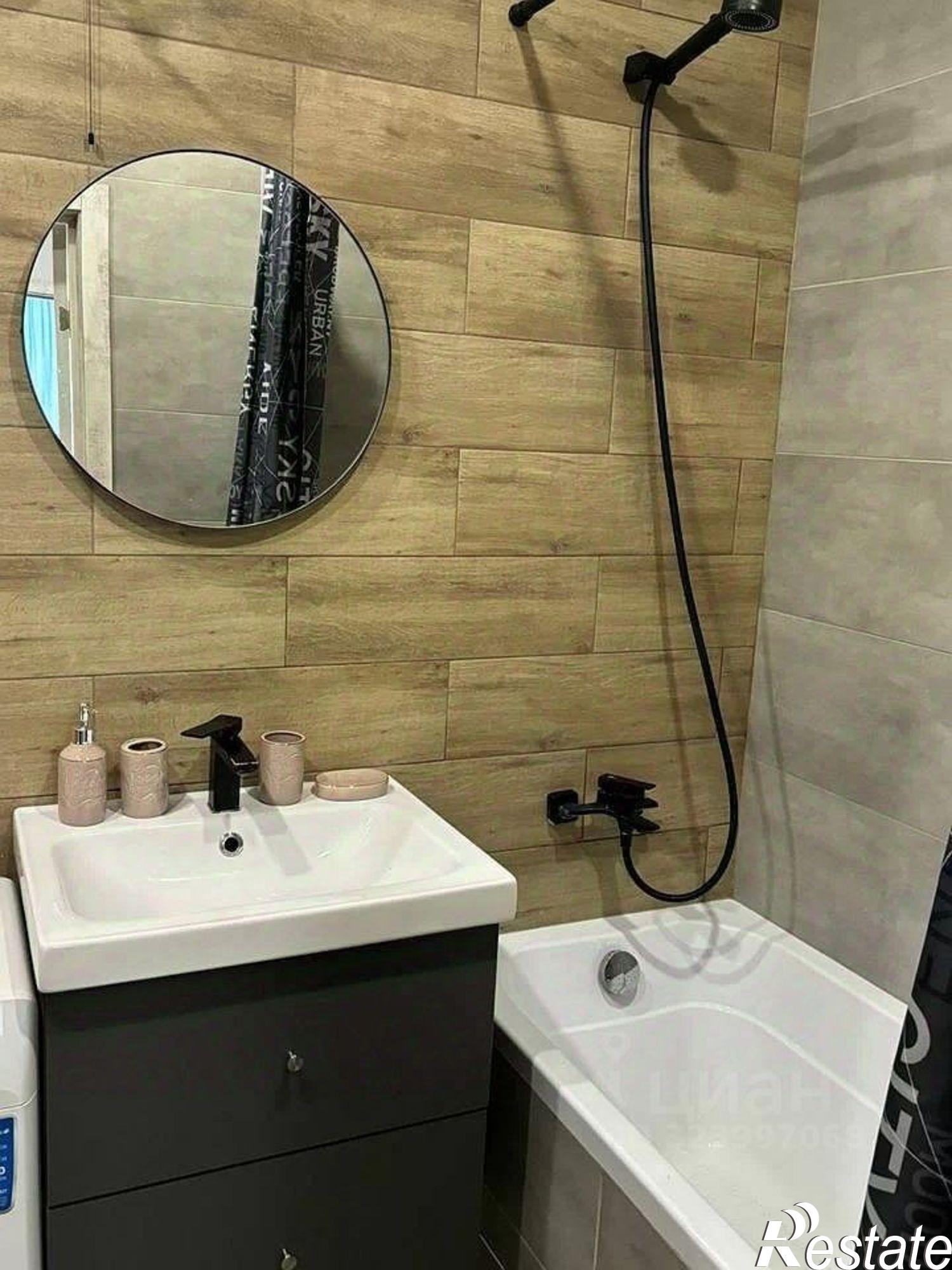 Сдать квартиру за 38 000 рублей на бульвар Комарова, 20В/9А