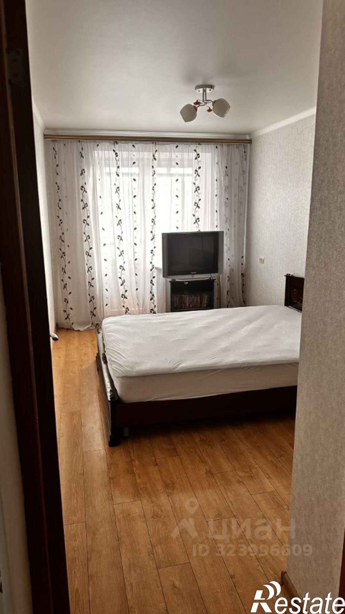 Сдать квартиру за 32 000 рублей на проспект Ленина, 44 к7