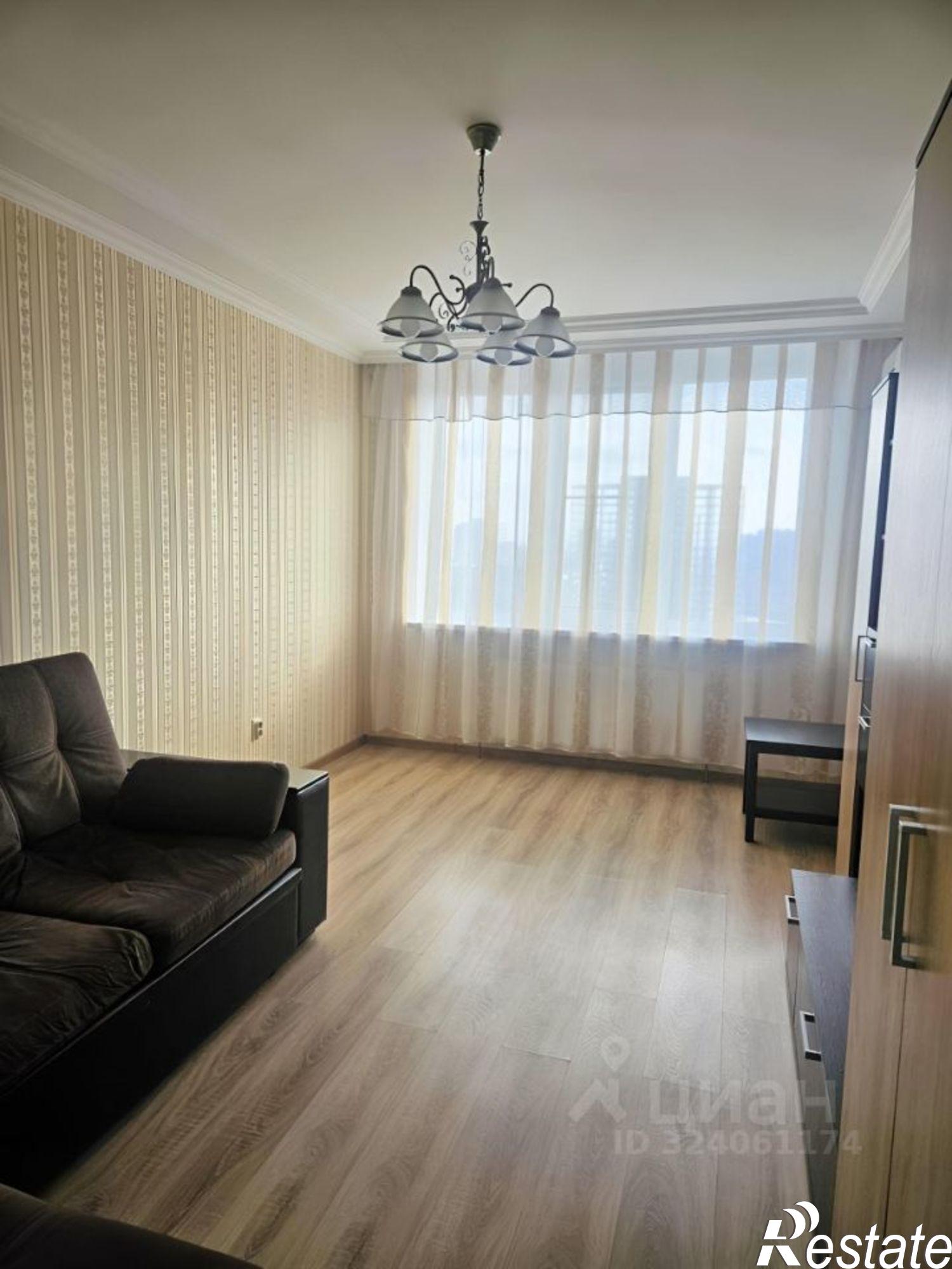 Сдать квартиру за 35 000 рублей на Гвардейский пер, 13А