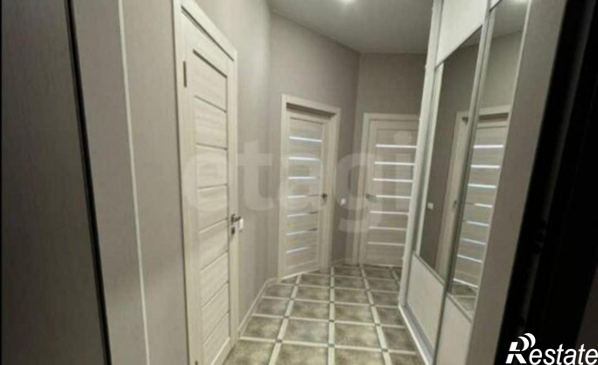 Купить квартиру за 7 650 000 рублей на Доломановский пер, 118