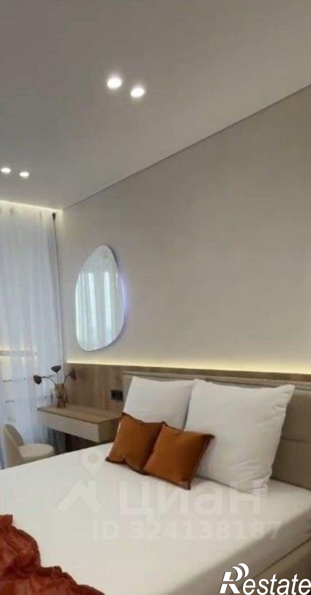 Купить квартиру за 15 000 000 рублей на Ворошиловский проспект, 34