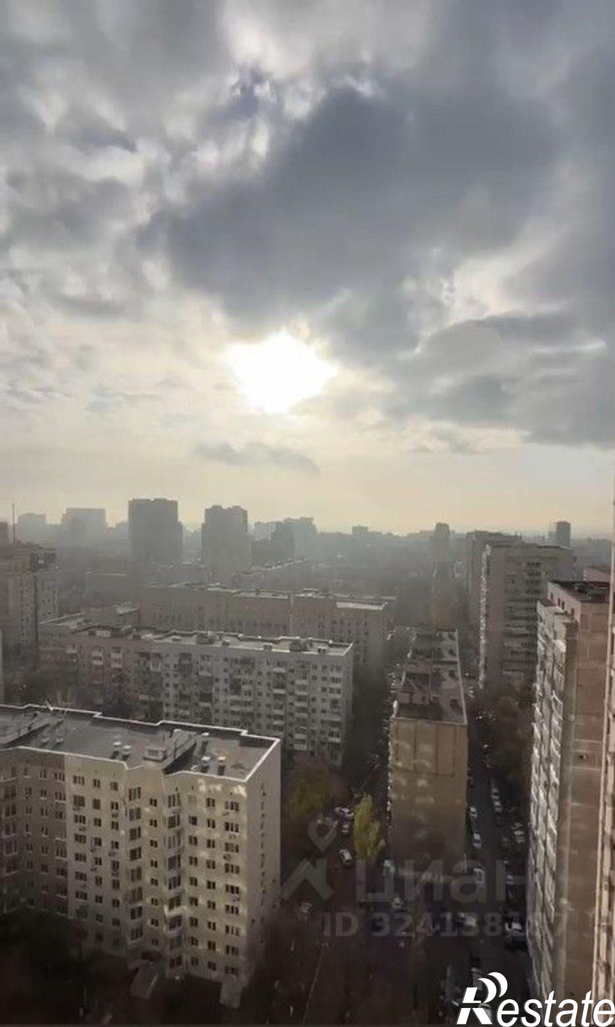 Купить квартиру за 15 000 000 рублей на Ворошиловский проспект, 34