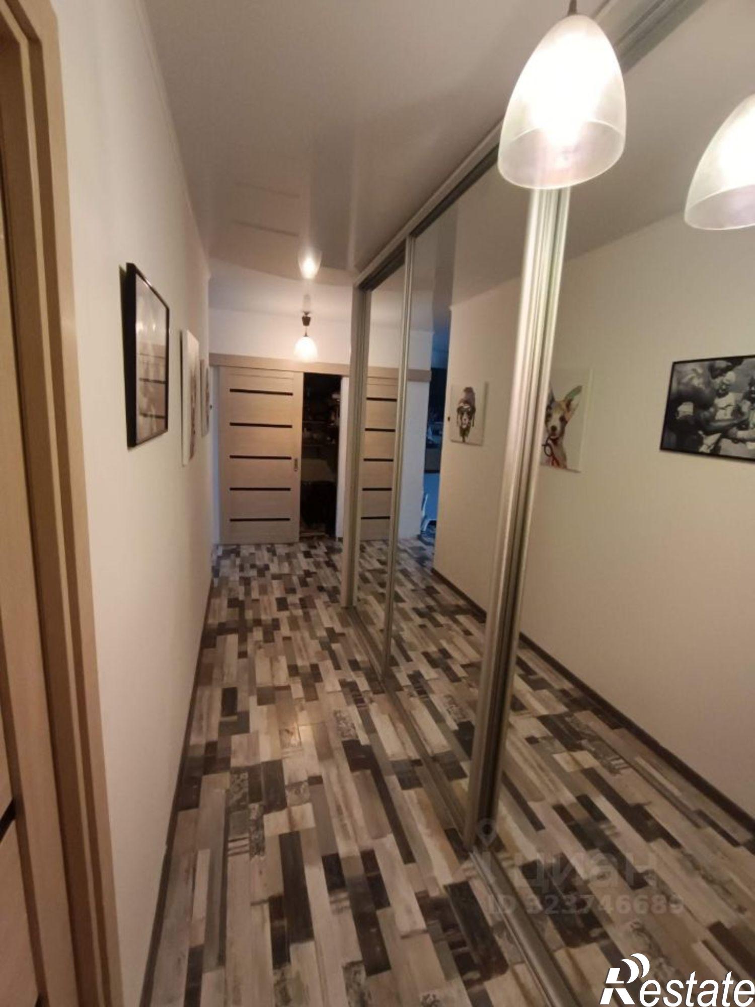 Купить квартиру за 6 800 000 рублей на улица Жмайлова, 4Г