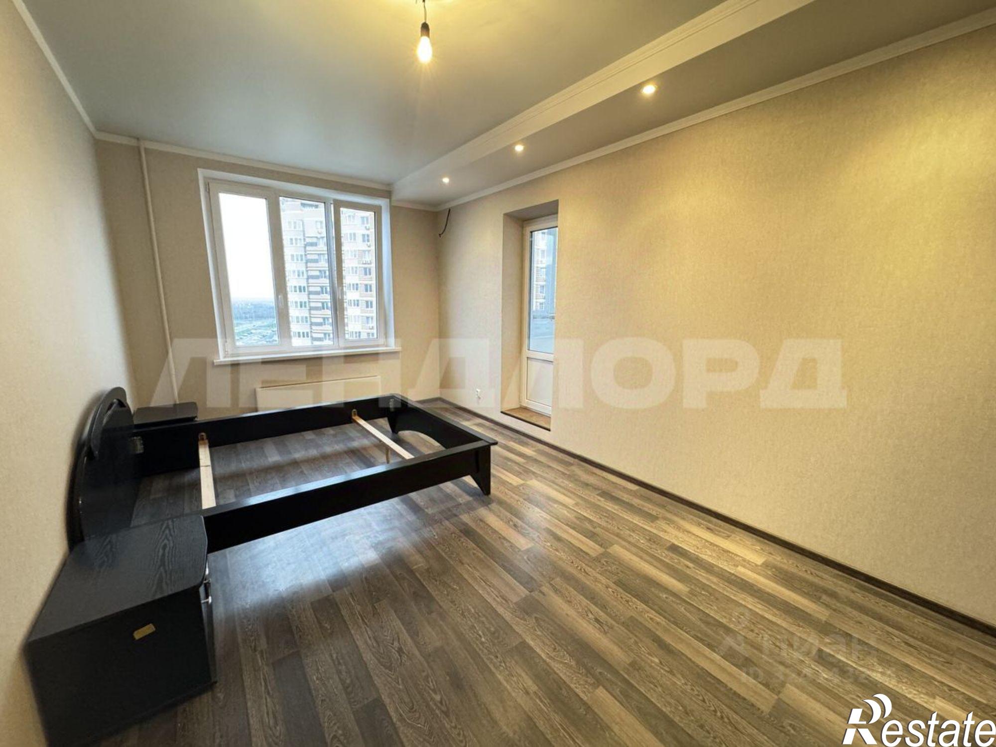 Купить квартиру за 5 350 000 рублей на пр-кт Солженицына, 21 2