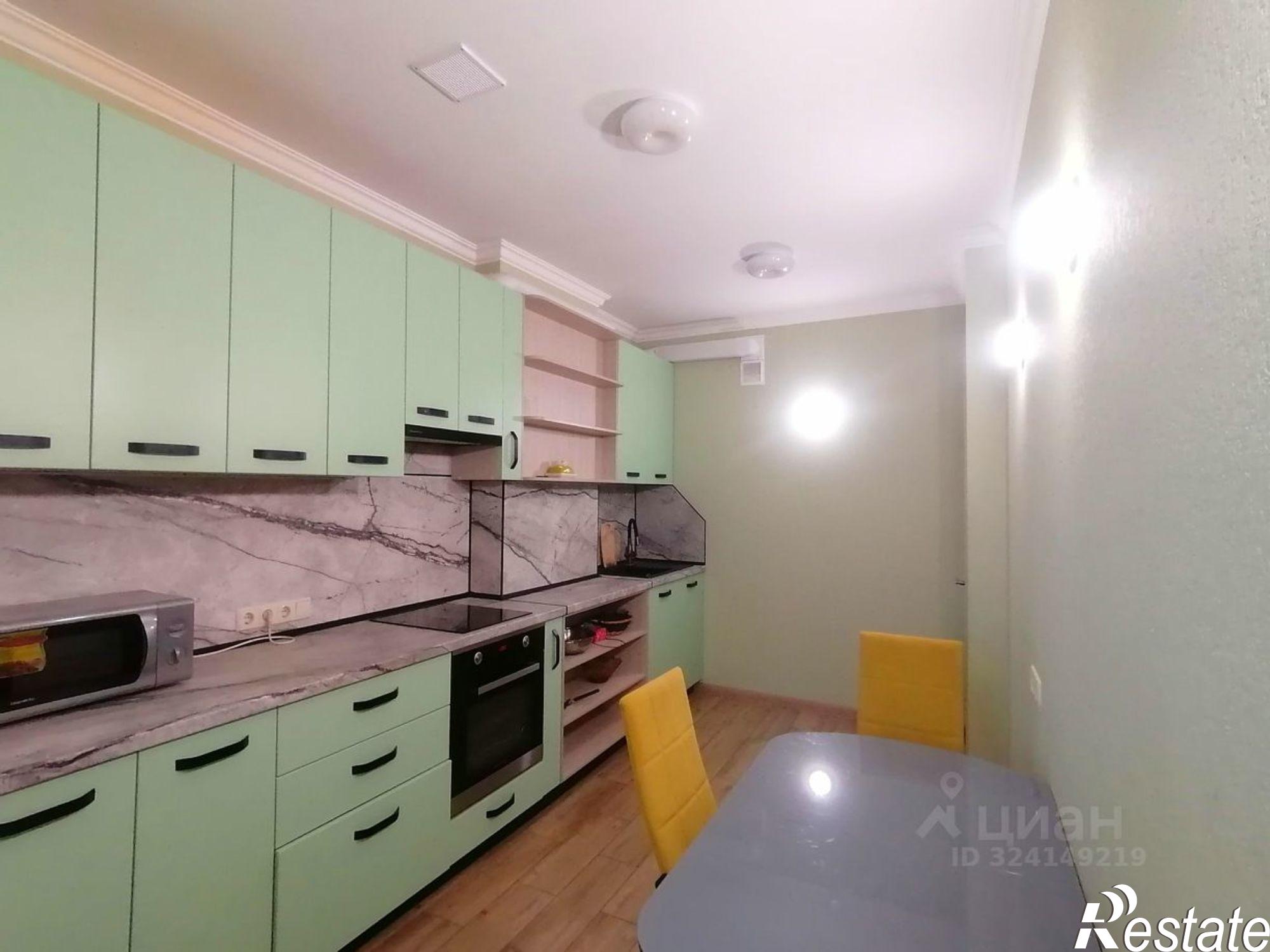 Сдать квартиру за 36 000 рублей на Красноармейская улица, 157В/83 с1