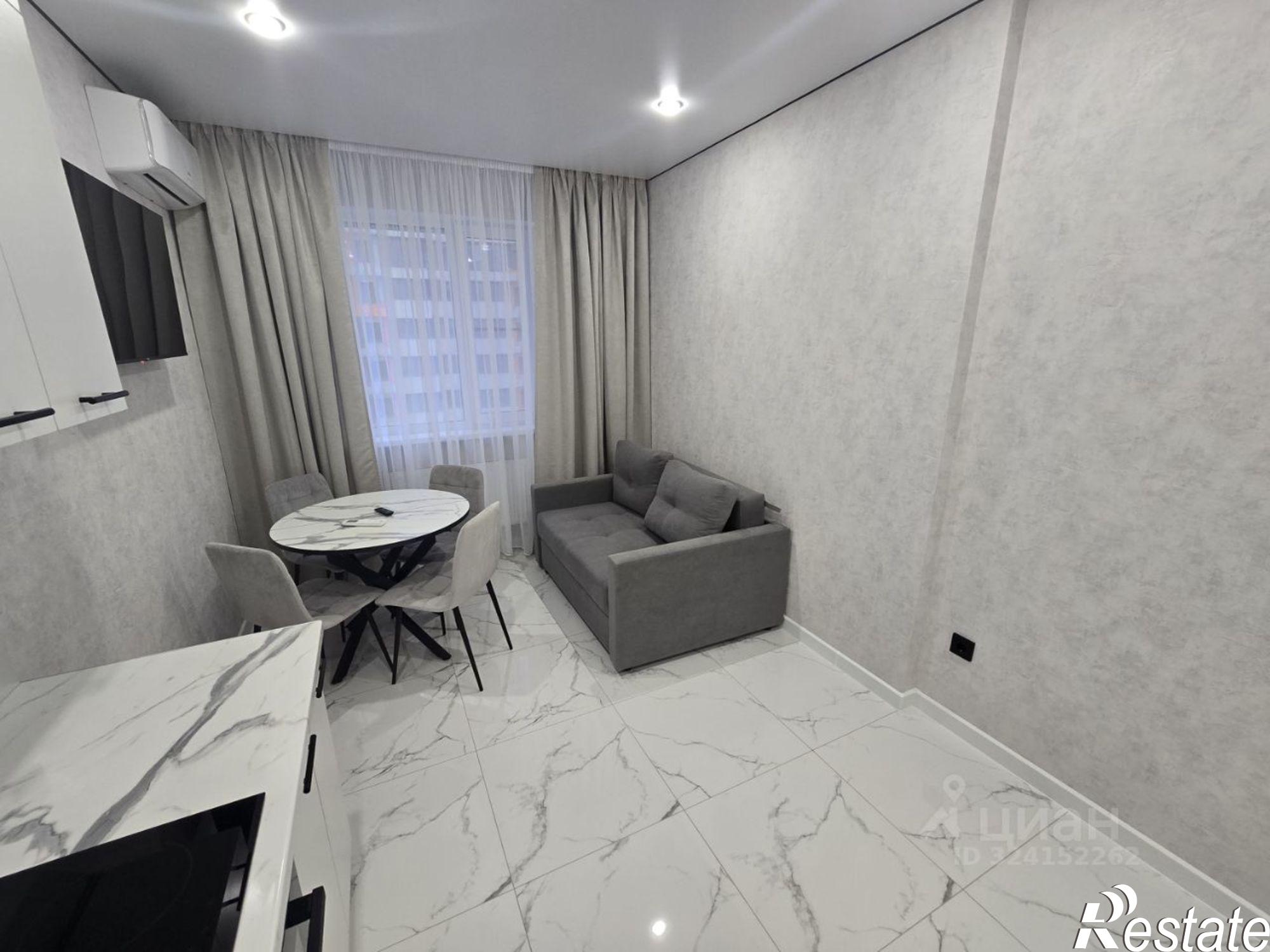 Сдать квартиру за 38 000 рублей на улица Назарько, 4