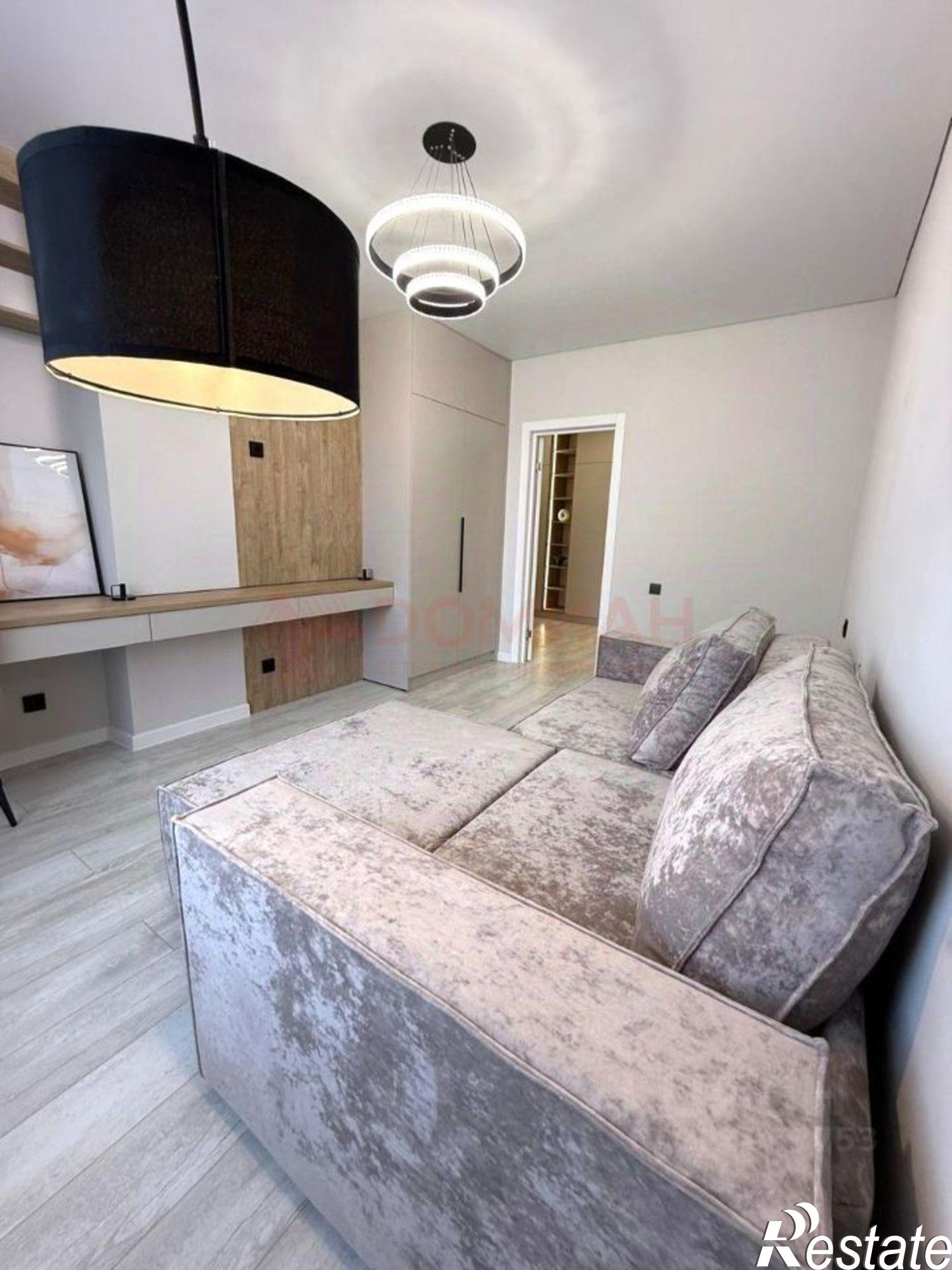 Купить квартиру за 9 000 000 рублей на улица Зорге, 9