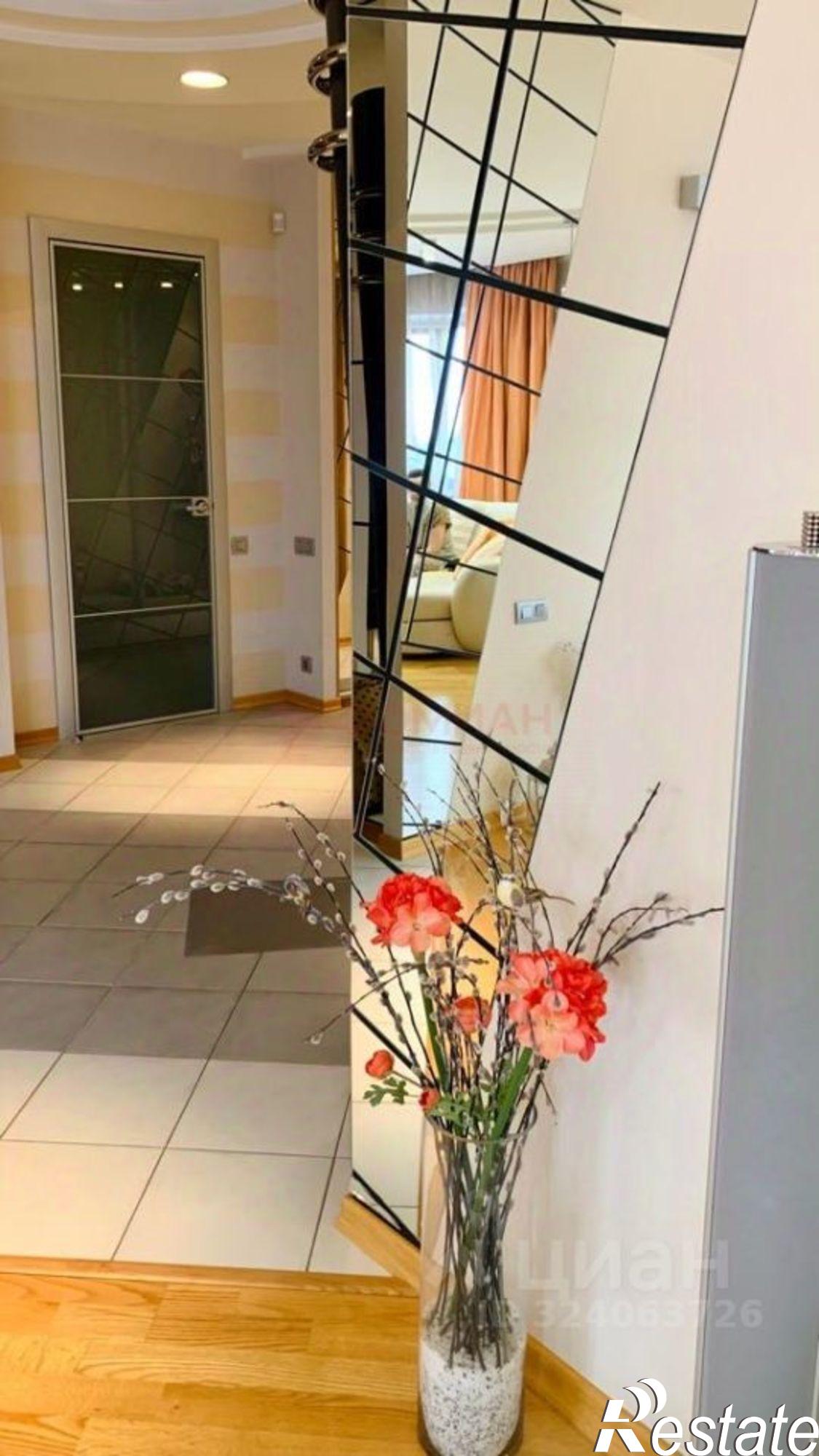 Купить квартиру за 26 000 000 рублей на Пушкинская улица, 72А